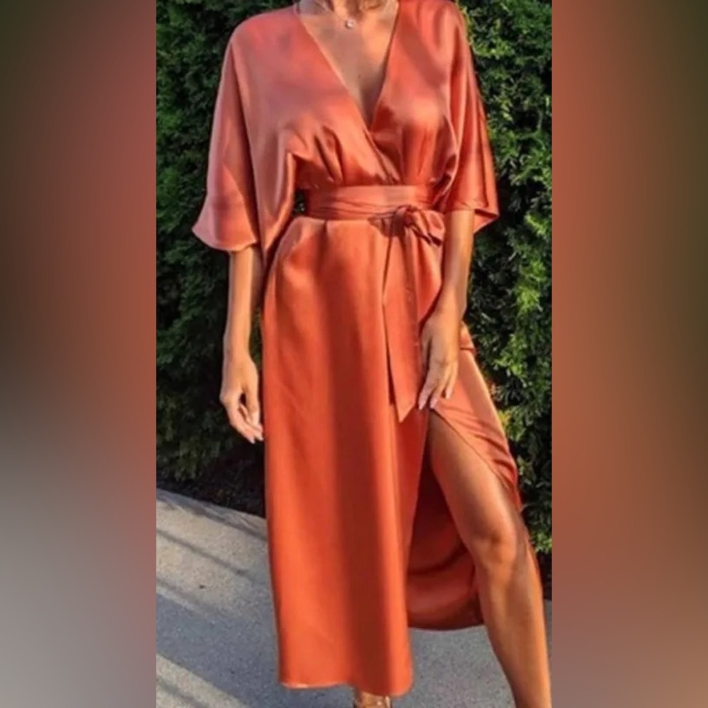 Babaton Copper Kimono faux “Wrapped Style” Long Sleeve Dress w/ Slit